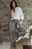 Hush Pillow Cotton Bandana B Classic Barrel Pant Mocha